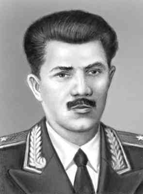 Молодчий Александр Игнатьевич.